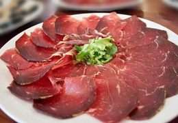 What is beef dried meat (Cecina) and how many types are there?