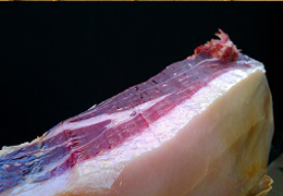 How long curing times contribute to hams?